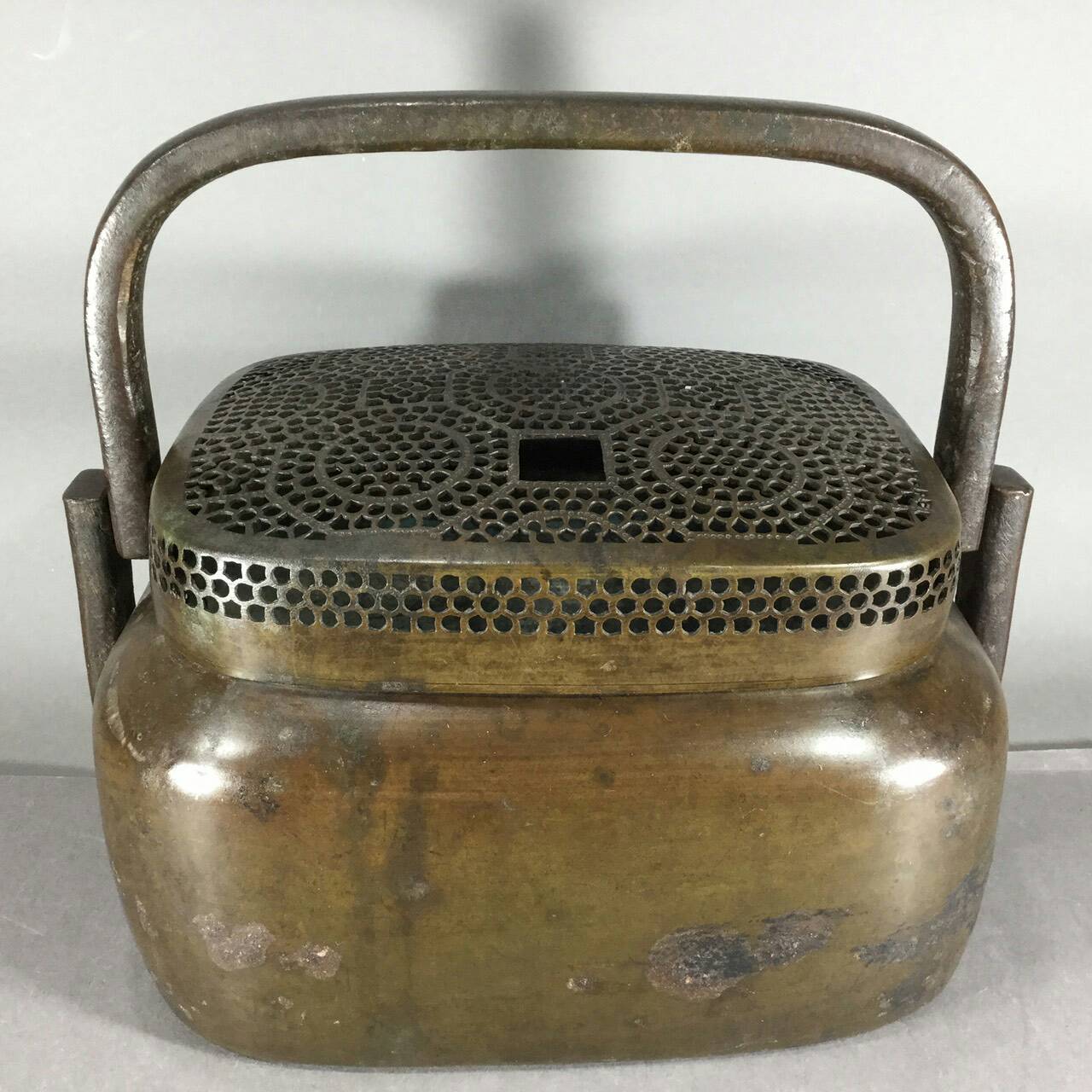 火入 青磁釉 手炙り火鉢 手炉 高さ8cm 古民具 骨董 茶道具などに（火入 