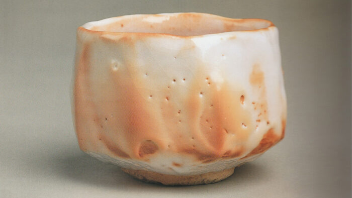 岐阜県を代表する焼物。志野焼と織部焼の特徴は何ですか？人間国宝には